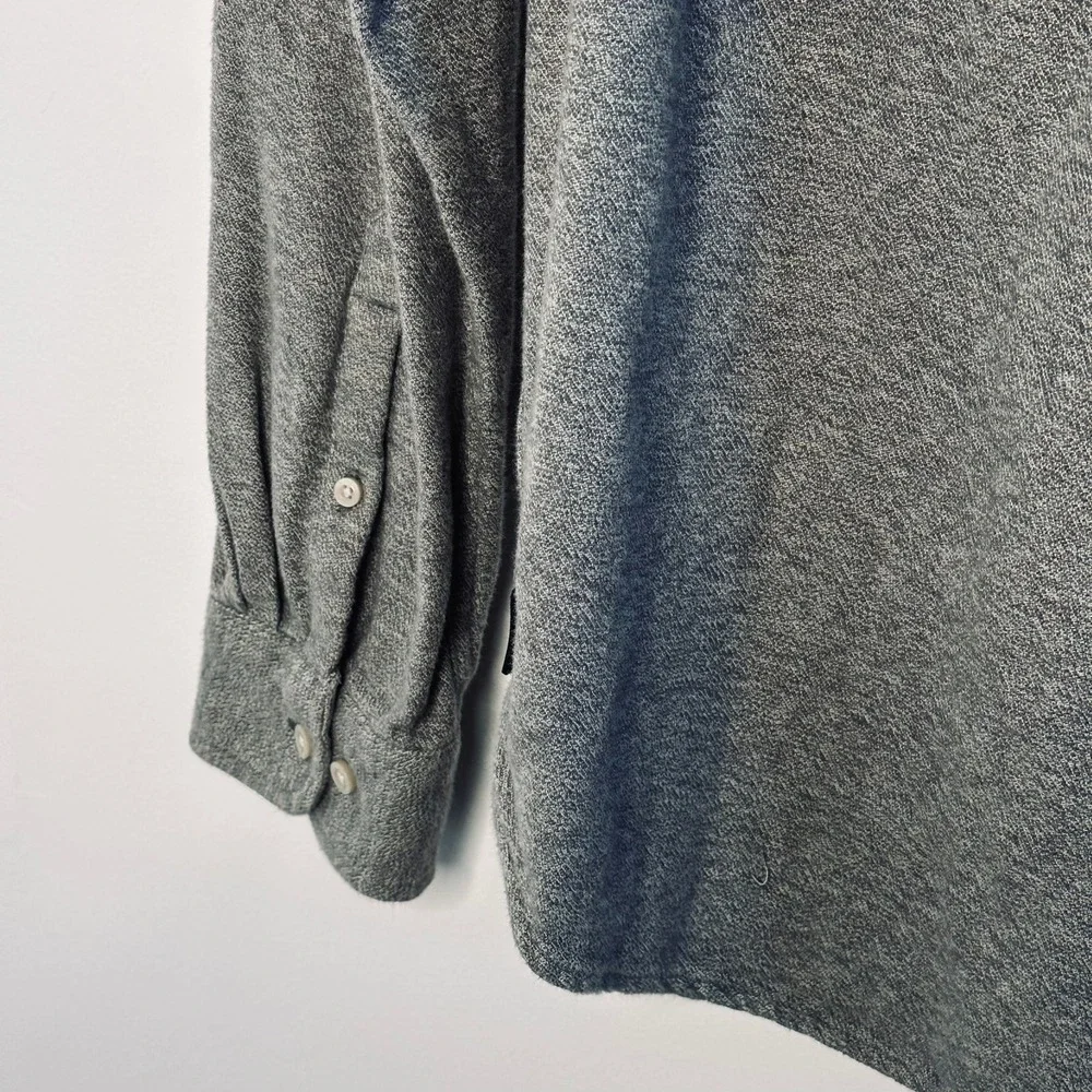 The North Face Mens M Gray‎ Long Sleeve Button Up Shirt Two Pocket Casual FLAWED